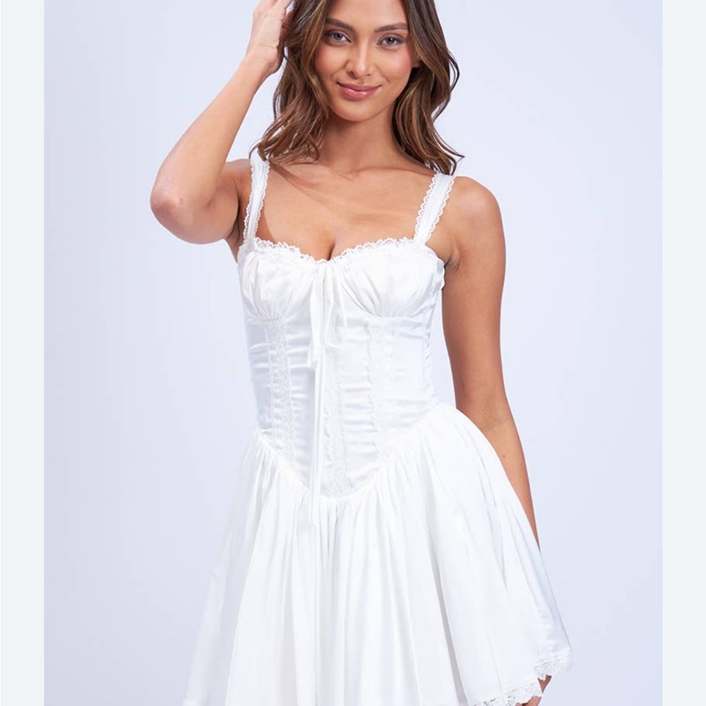 Elegant White Women's Corset Dress